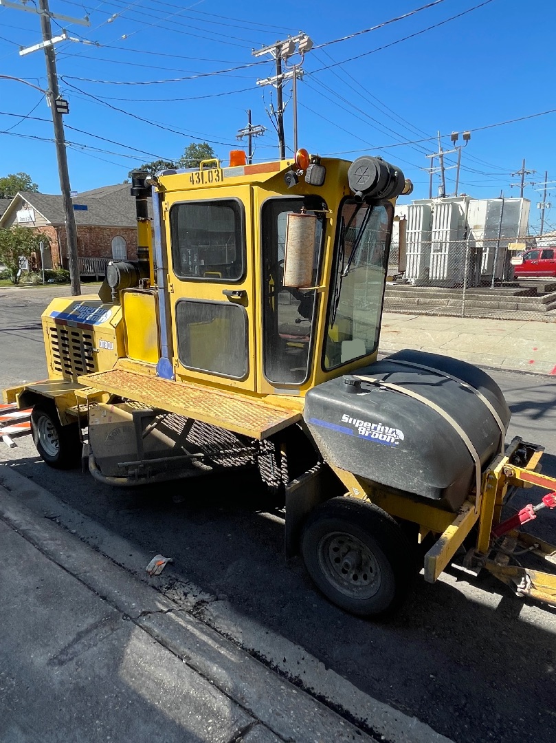 2012 SUPERIOR BROOM DT80J - Image 5